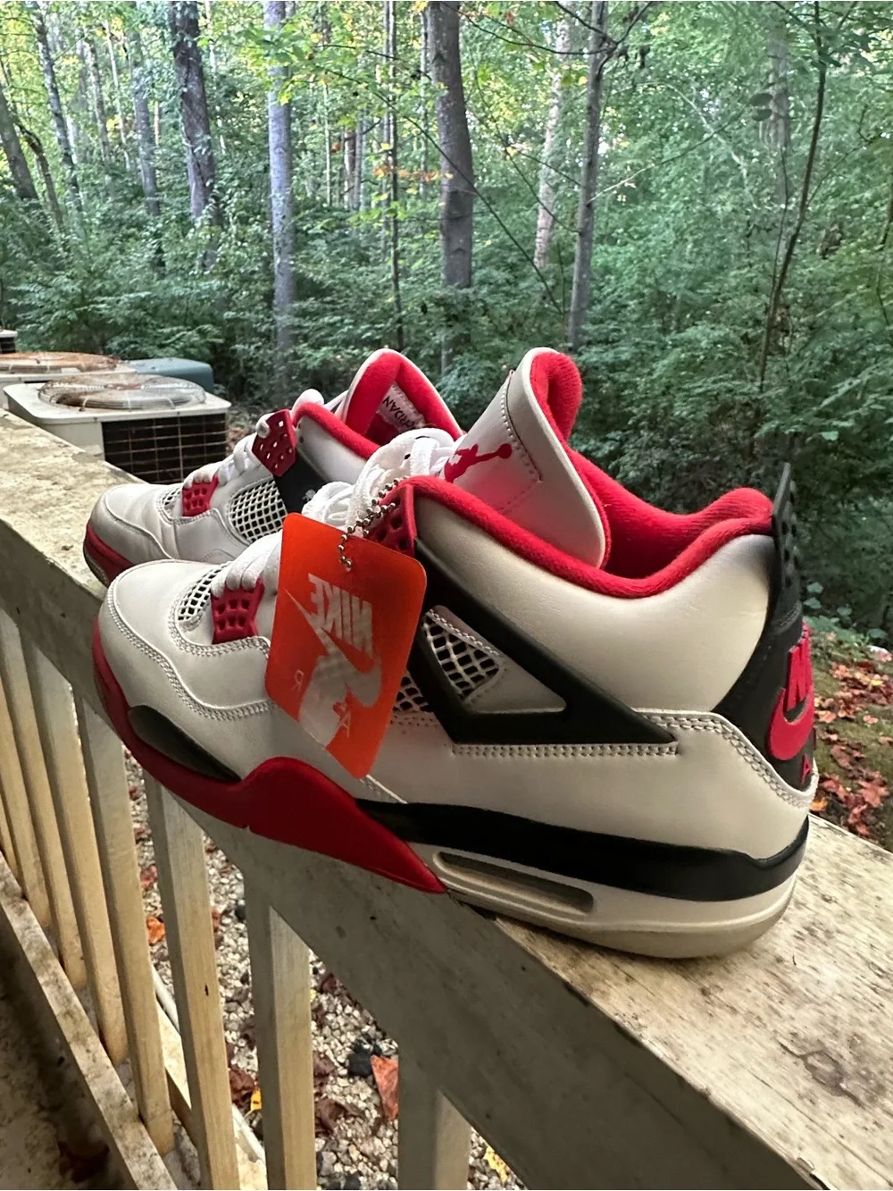 Jordan 4 “Fire Red”